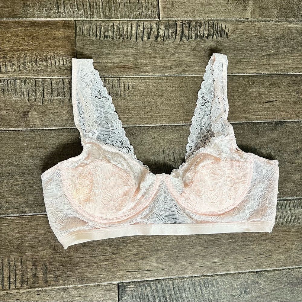International Intimates Bra Lace Sheer M
